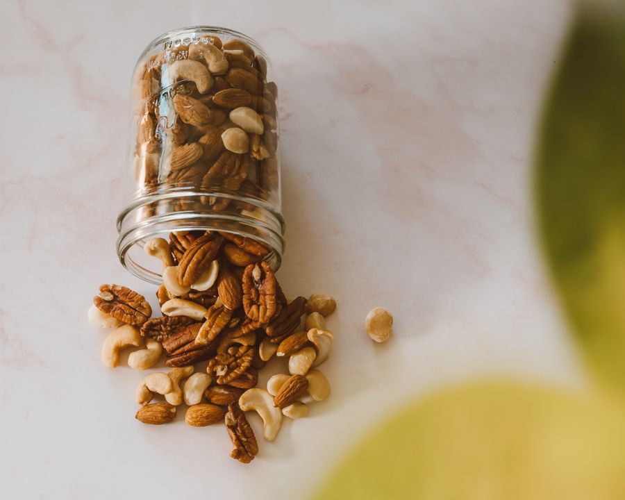 Snacks & Nuts